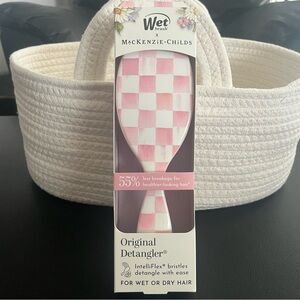 NWT Mackenzie Childs x Wet Brush Original Detangler Pink Rosy Check Wetbrush